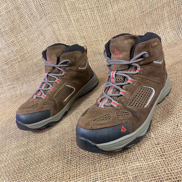 Vasque  Boots Breeze Leather Hiking Brown Waterproof Women's size 7 Children 6 - Picture 1 of 10